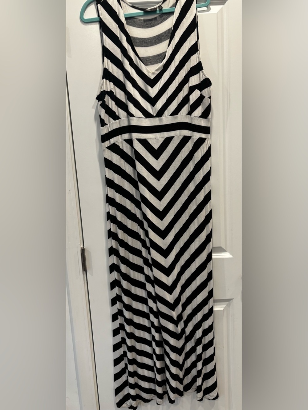 Apt. 9 Black and White Striped V-Neck Maxi